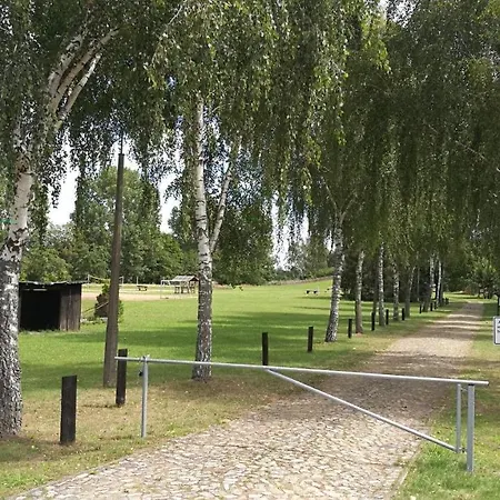 Monteur-, Ferien- Und Gaestehaus In Gross Rossau Im Eg Dom wakacyjny Osterburg