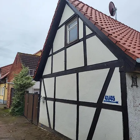 Monteur-, Ferien- Und Gaestehaus In Gross Rossau Im Eg * Osterburg