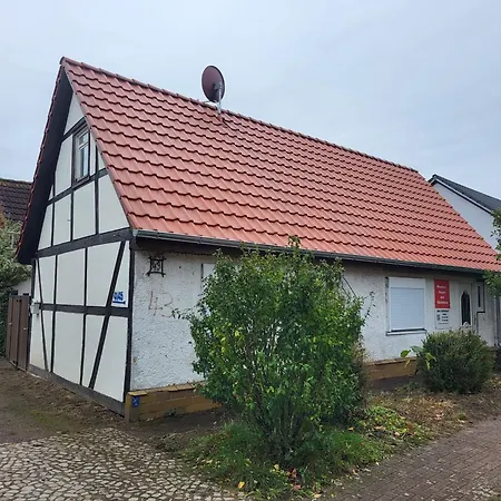 Monteur-, Ferien- Und Gaestehaus In Gross Rossau Holiday home