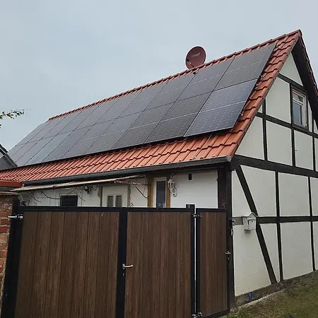 Monteur-, Ferien- Und Gaestehaus In Gross Rossau Im Eg Dom wakacyjny