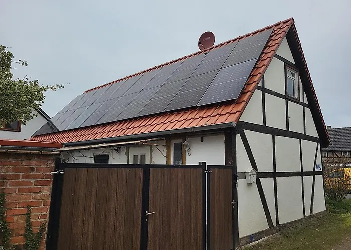 Monteur-, Ferien- Und Gaestehaus In Gross Rossau Im Eg Дом отдыха