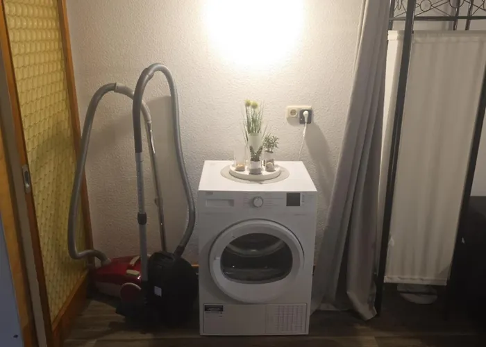 Monteur-, Ferien- Und Gaestehaus In Gross Rossau Im Eg Дом отдыха